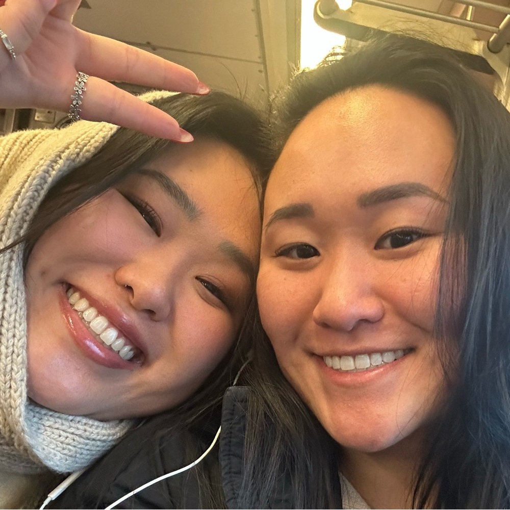 Meet your Poshers, Elisa & Shera